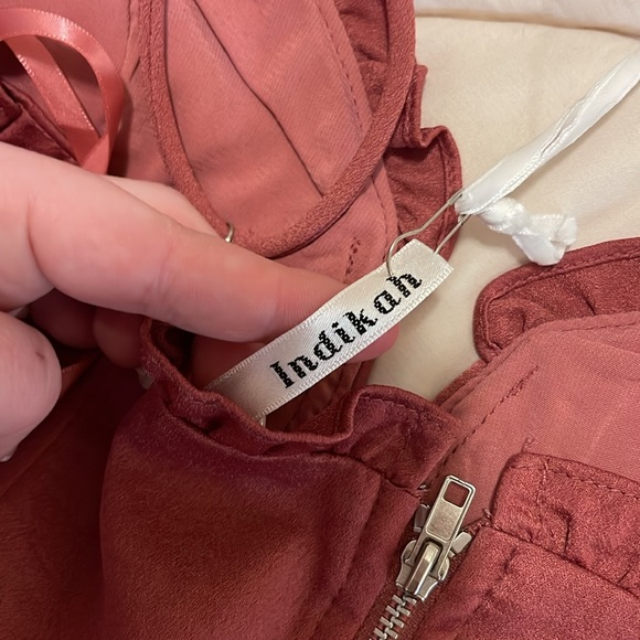 crop top from Selfie Leslie, never worn - Picture 4 of 4